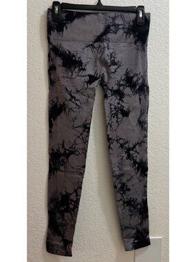 Gray Black Tie-Dye Leggings Size Large